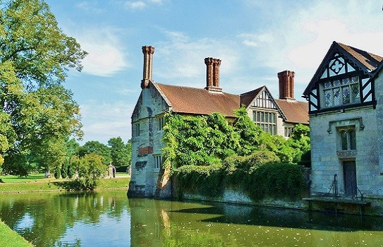 Baddesley Clinton Garden