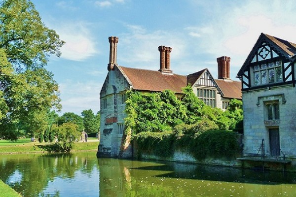 Baddesley Clinton Garden