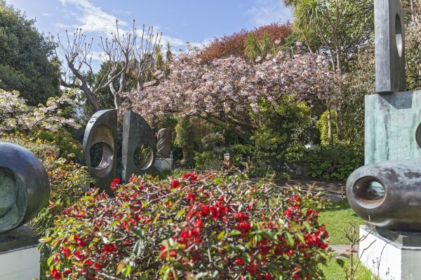 Barbara Hepworth Sculpture Garden