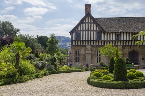 Brockworth Court Garden