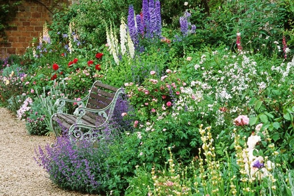 Broughton Castle Garden near Banbury