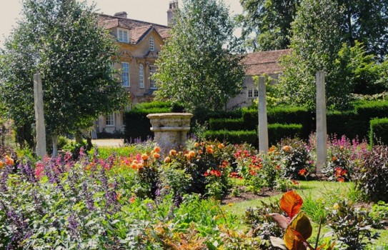 The Courts Garden The Courts Garden