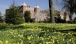 hatfield_house_in_spring.jpg