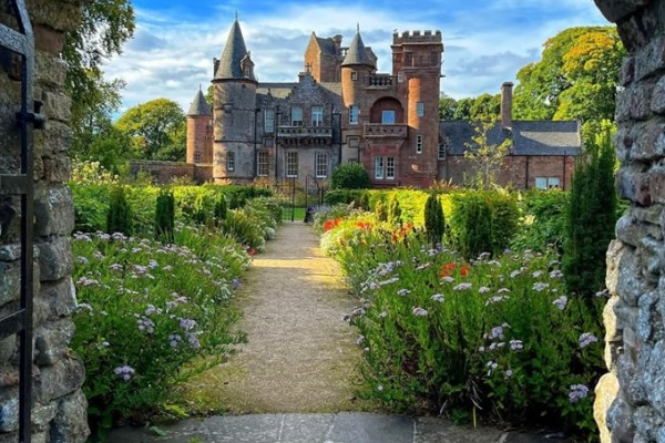 Hospitalfield Gardens