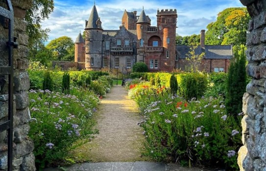 Hospitalfield Gardens