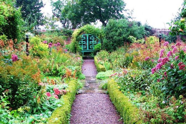 Kellie Castle Gardens