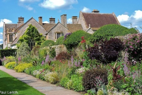 Lytes Cary Manor Garden