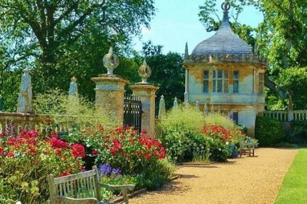 Montacute House Garden