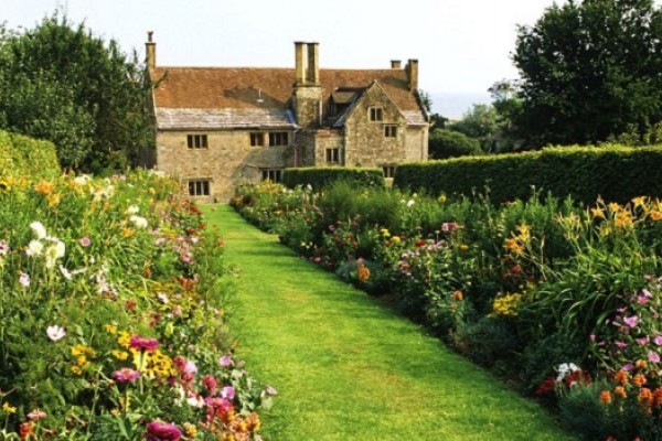 Mottistone Manor Garden