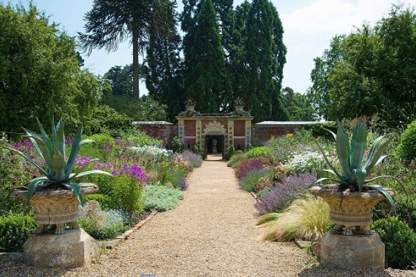 Somerleyton Hall Gardens