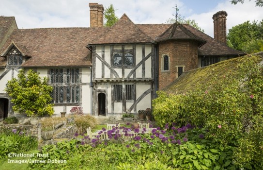 Stonacre House and Garden National Trust