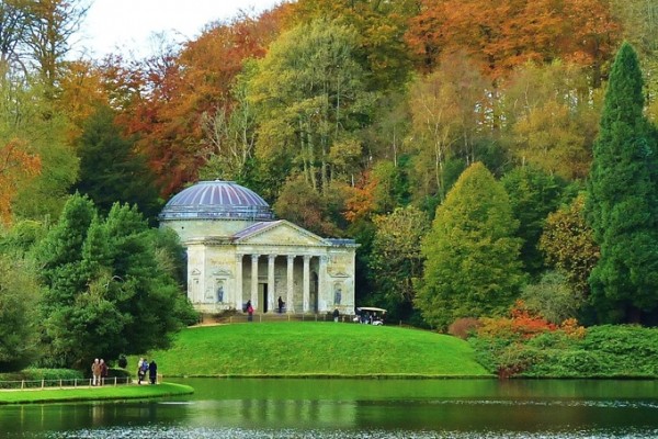Stourhead Garden in Autumn