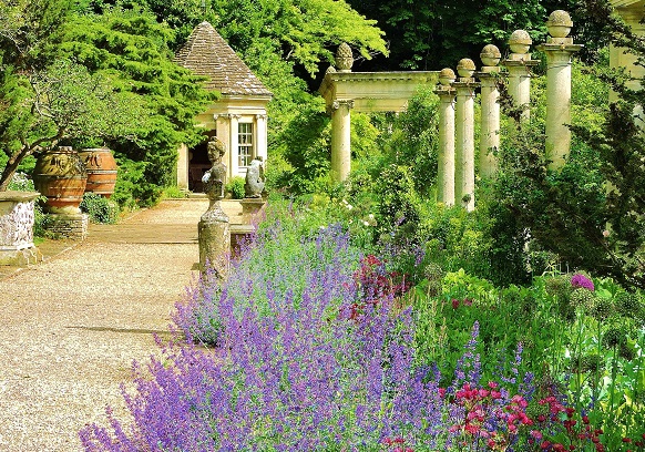 garden holiday tours