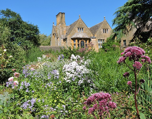 Hidcote Manor Garden Hidcote Manor Garden Cotswolds MQKHCZ Hidcote Manor Garden Hidcote Manor Garden Cotswolds MQKHCZ