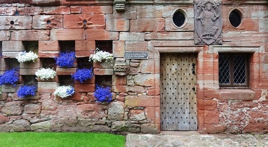 edzell-castle-garden