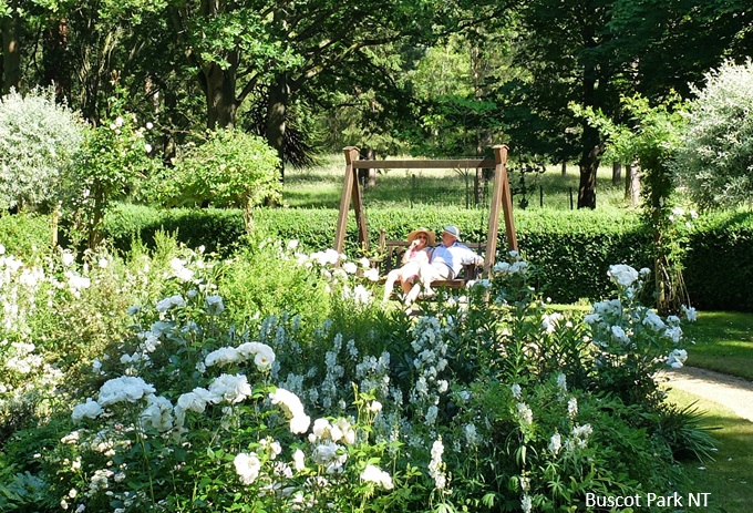 buscot-park-gardens