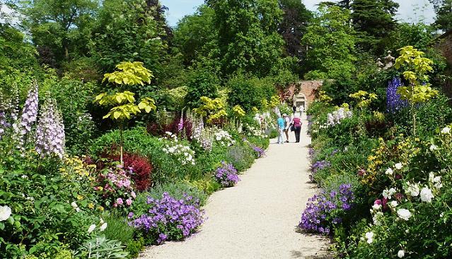 gardens to visit near oxford