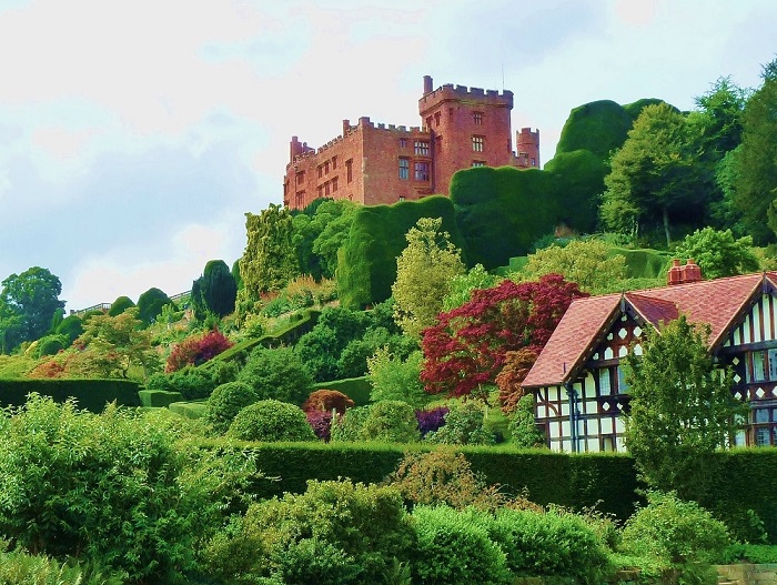 powis-castle-garden