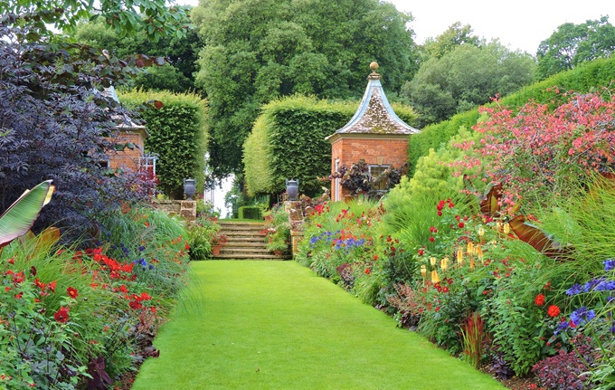 hidcote-manor-garden